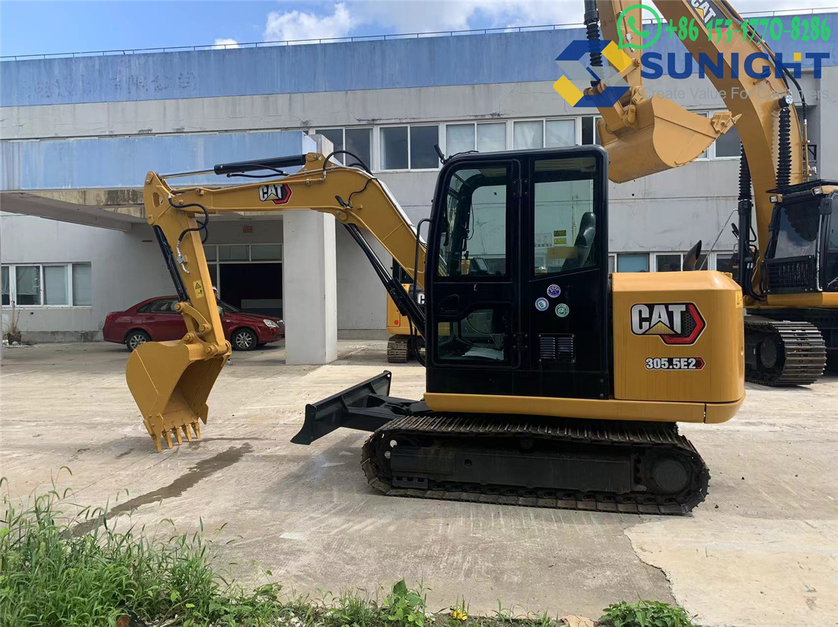 CAT Excavators 305E