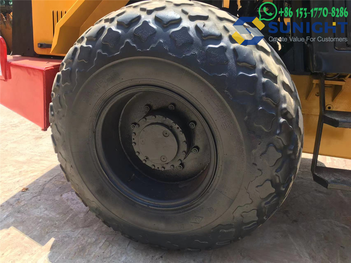 used Road Rollers CA30D main parts