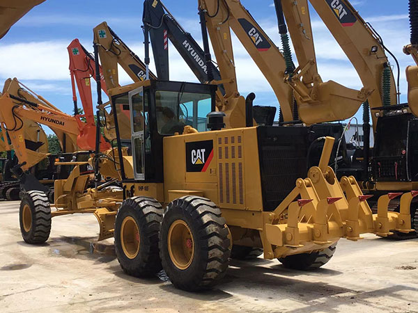 CAT Motor Graders Gallery