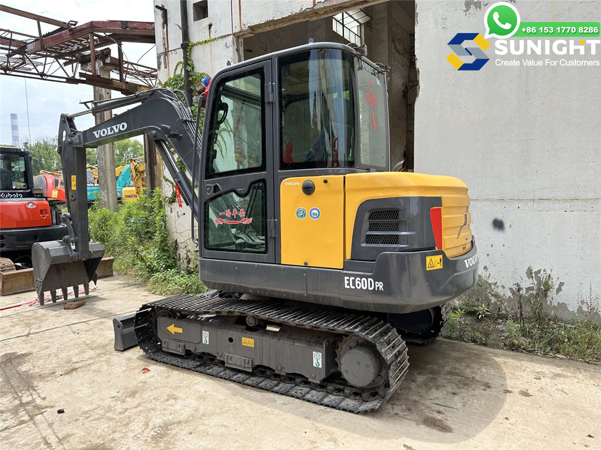 used excavator EC60D