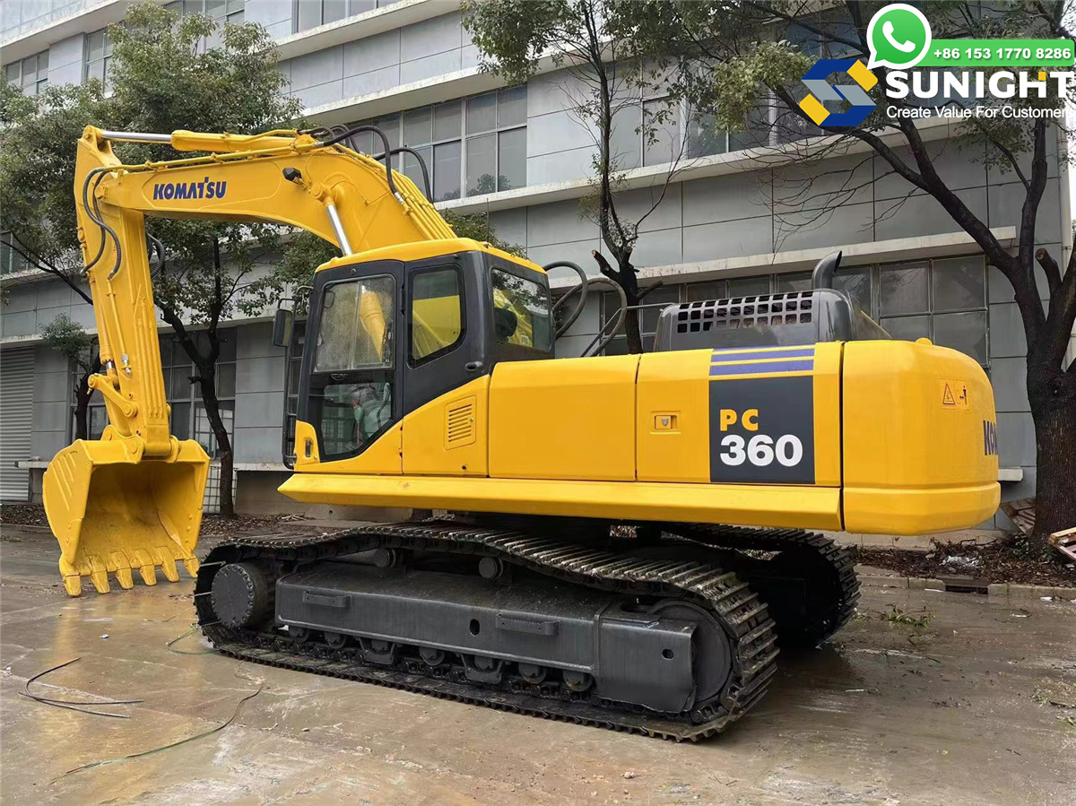 Komatsu Excavator pc360