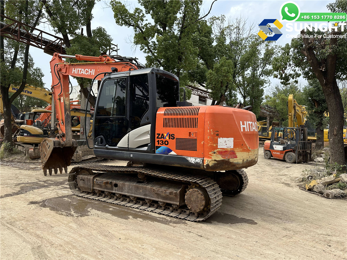 Hitachi Excavator ZX130