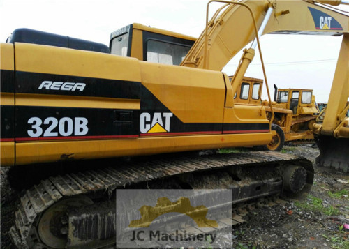 Used CAT Excavator 320B, Year 2009, 5800 H