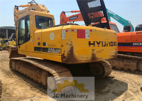 Used Excavator Hyundai R225LC-7, Year 2012, 3650H