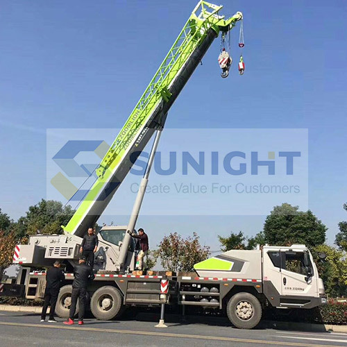 80 Ton ZOOMLION Hydraulic Mobile Truck Crane QY80V