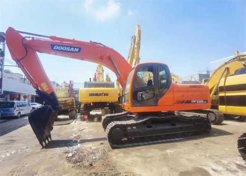 Used Excavator Doosan DX225, Year 2018, 2150h