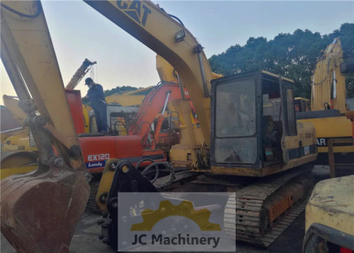 Used Cat Excavator E120B, Year 2002, 4950H