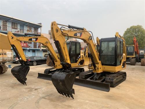 Used CAT excavator 306D, 2015 year, 2550h