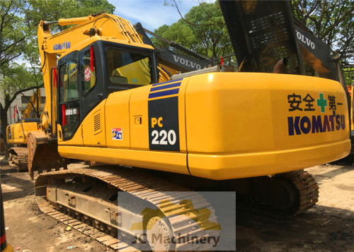 Used Komatsu Excavator PC220-7, Year 2013, 3700H