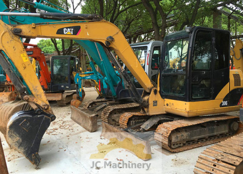 Used CAT excavator 306, 2015 Year, 3100H